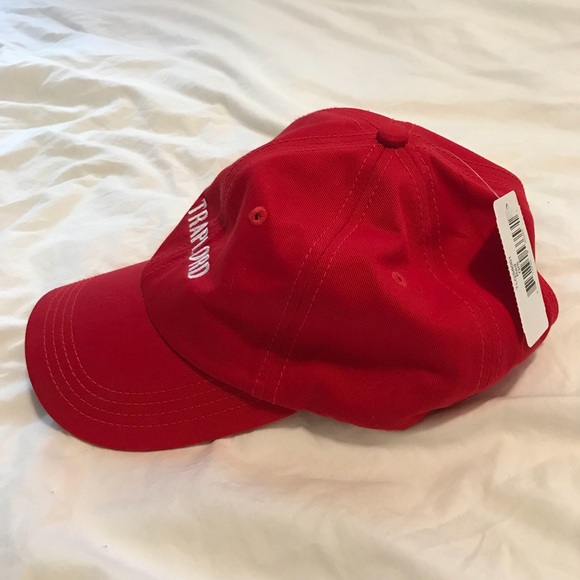 Red Traplord Hat - Picture 3 of 3